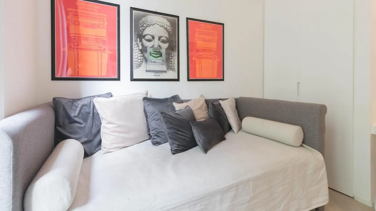 Italianway - Raffaello Sanzio 17 Apartment Milan 0*,  Italy